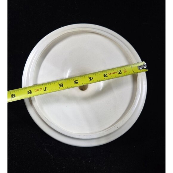 Vintage 8.5" Ceramic Dresser box with Pink Roses - Picture 9 of 9